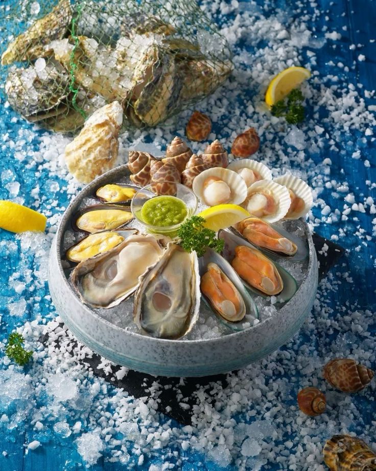 TIỆC GIA ĐÌNH